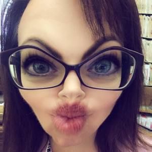 Meet your Posher, Diane